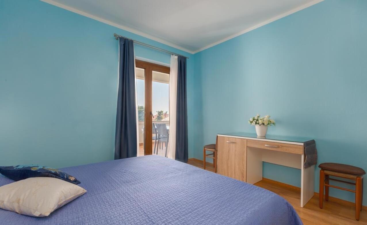 Spacious New App For 5 Persons, Close Beach&City Poreč Eksteriør bilde