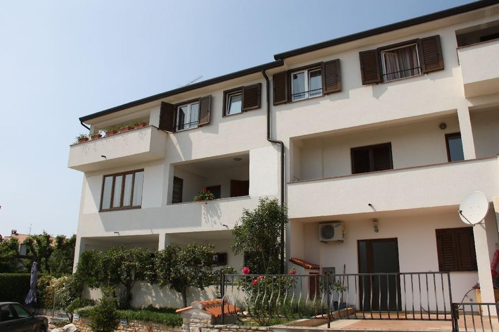 Spacious New App For 5 Persons, Close Beach&City Poreč Eksteriør bilde